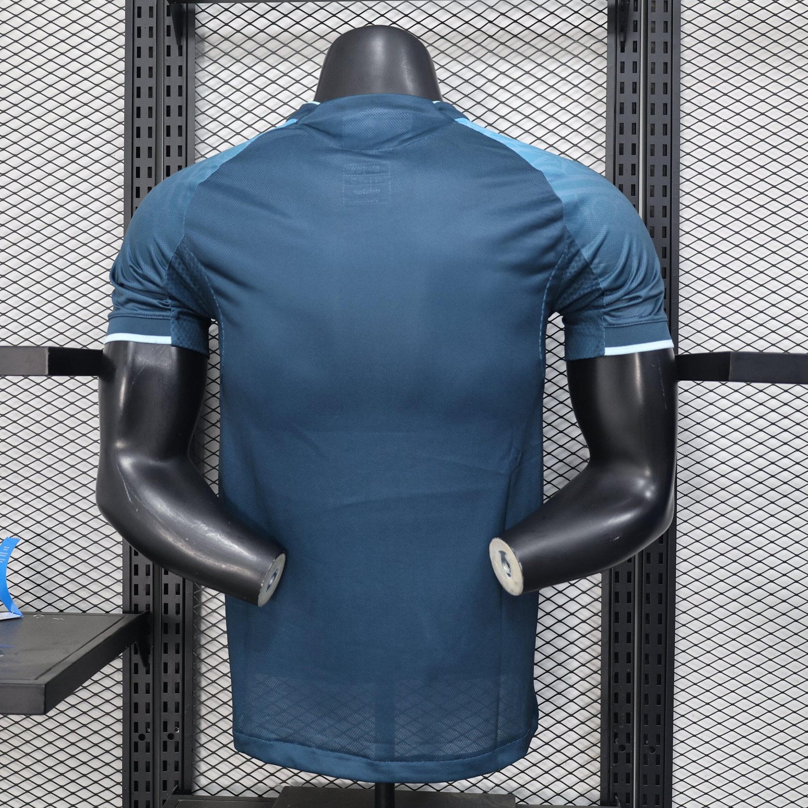 {Style No: 5472} Real Madrid ??Royal Fade?? Kit 25/26 - Image 5