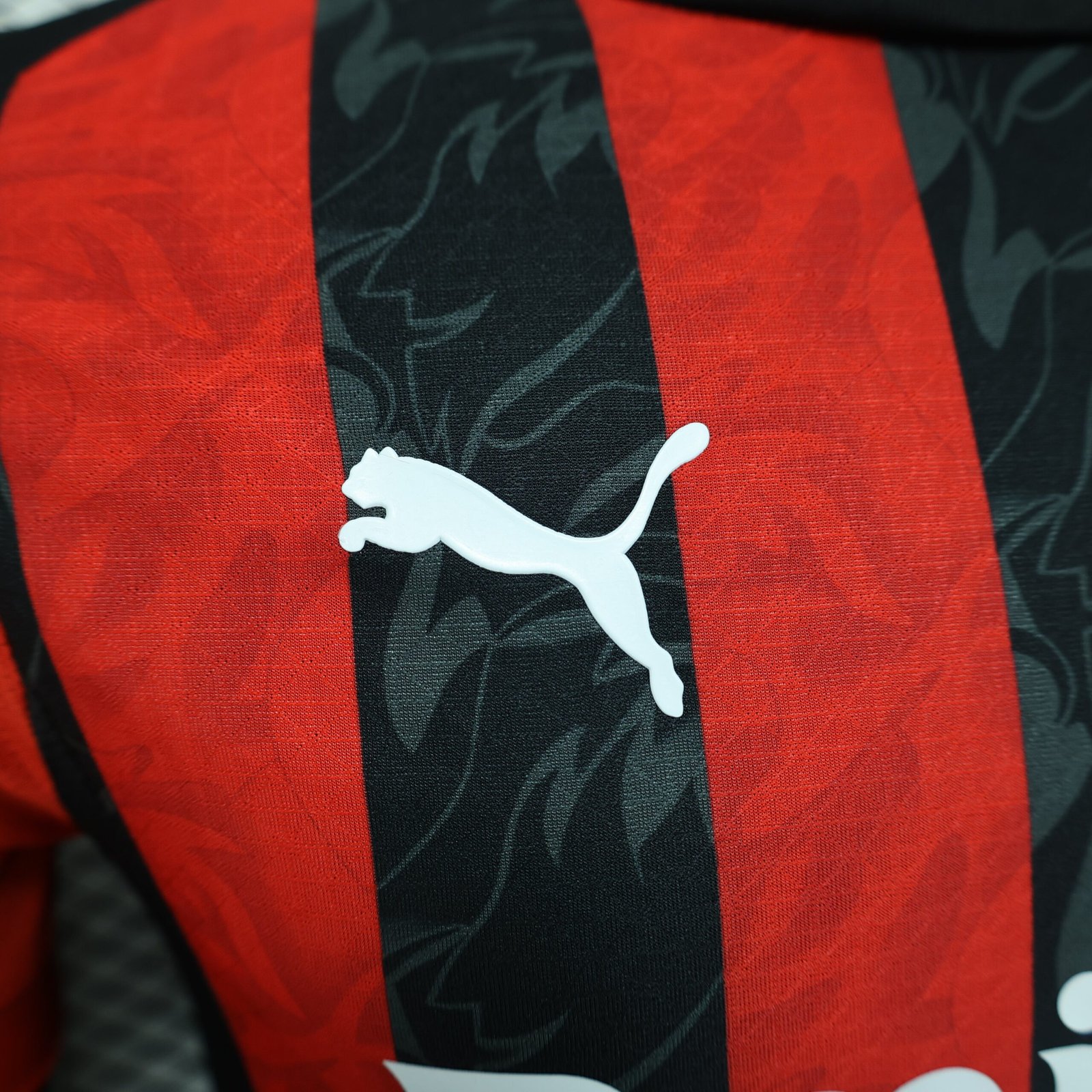 {Style No: 5919} AC Milan Home Kit 25/26 - Image 3