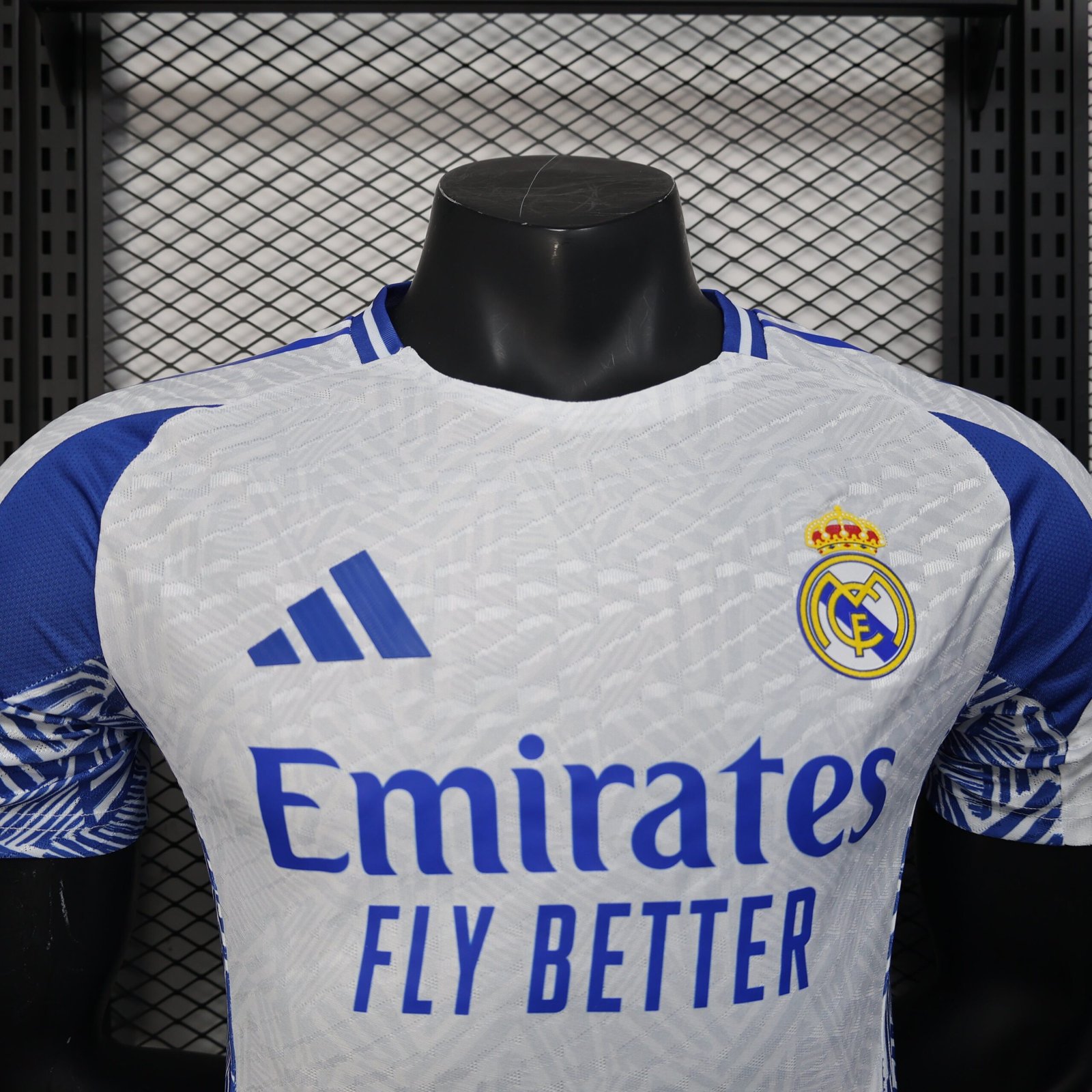 {Style No: 5726} Real Madrid ??Ice Streak?? Kit 25/26 - Image 4