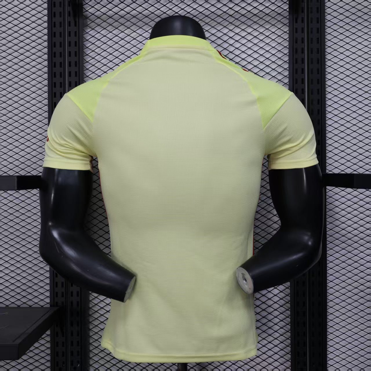 {Style No: 7063} Arsenal Goalkeeper Kit 25/26 - Image 5