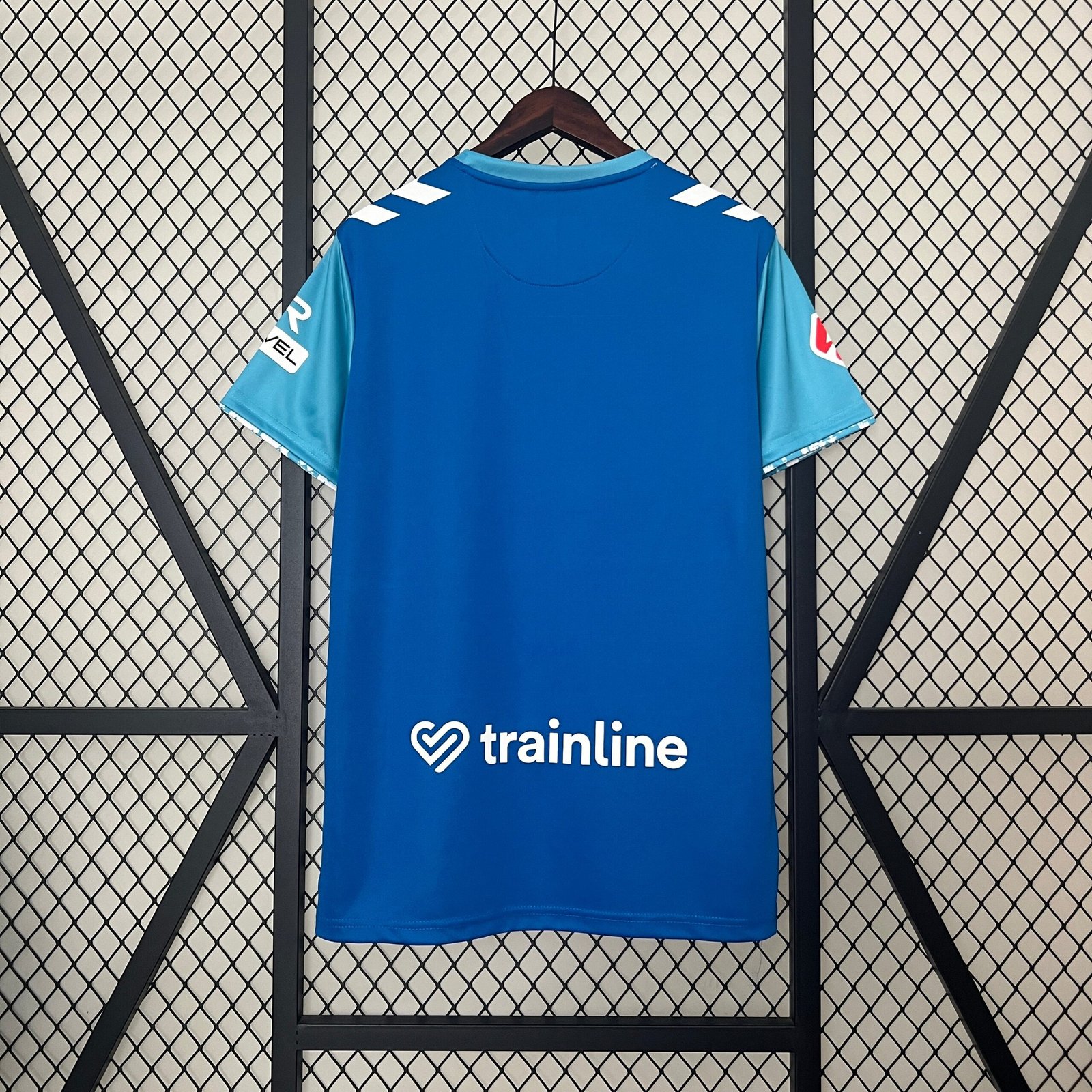 {Style No: 61P52FQR} {Style No: 36564} Real Betis Third Kit 24/25 - Image 2