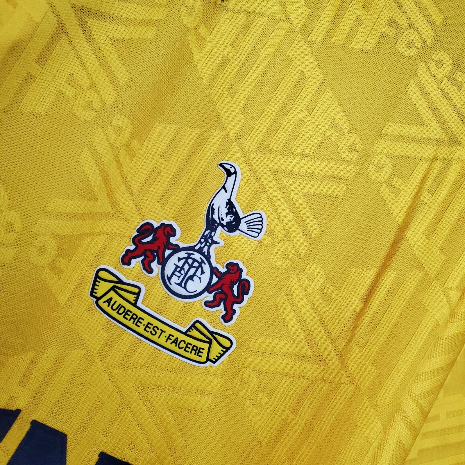 {Style No: 13495} Tottenham Hotspur Away Kit 92/94 - Image 2