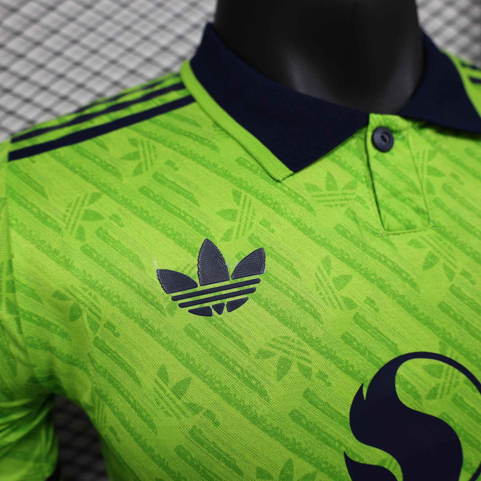{Style No: 12290} Manchester United x Adidas Originals Kit 24/25 - Image 3