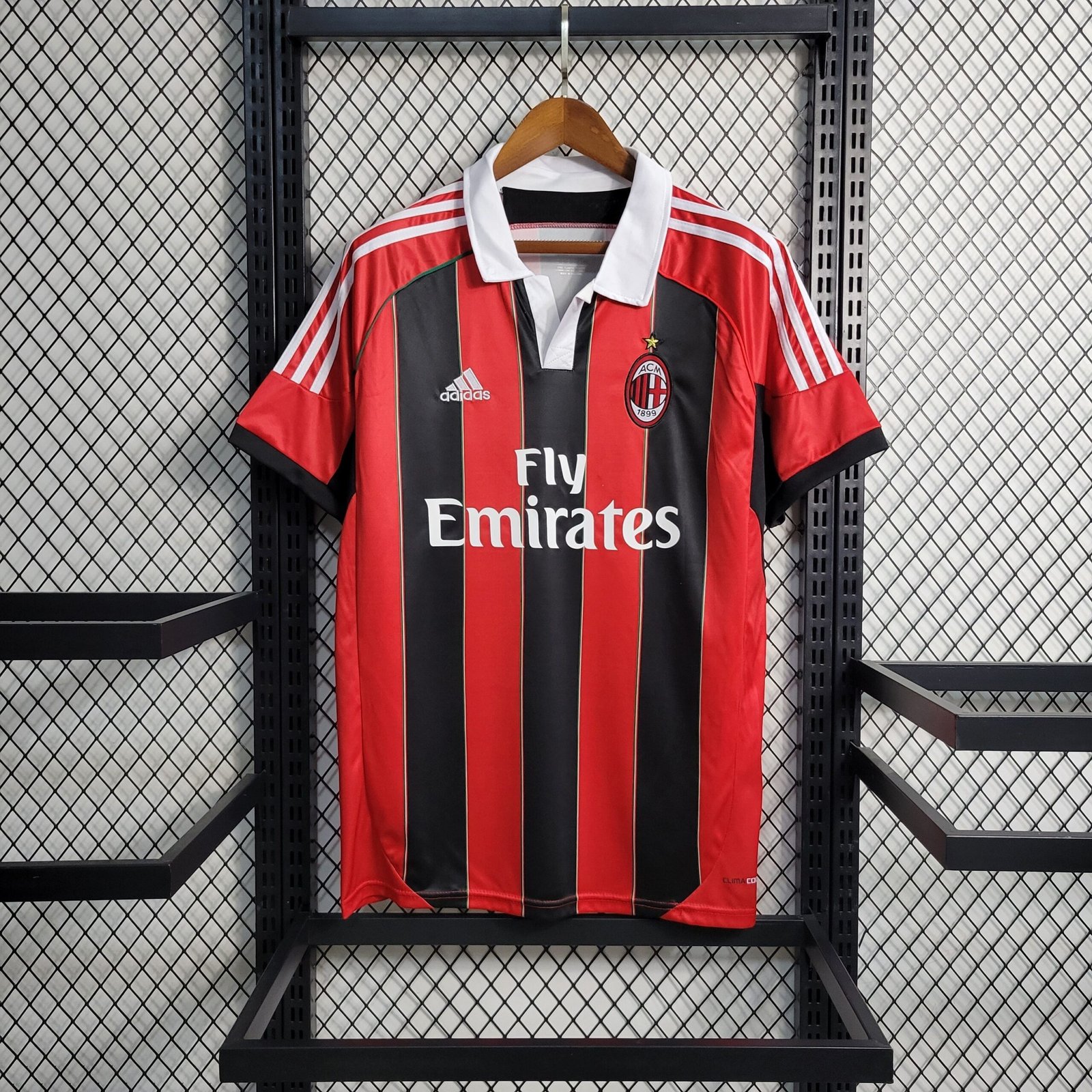 {Style No: 25065} AC Milan Home Kit 12/13