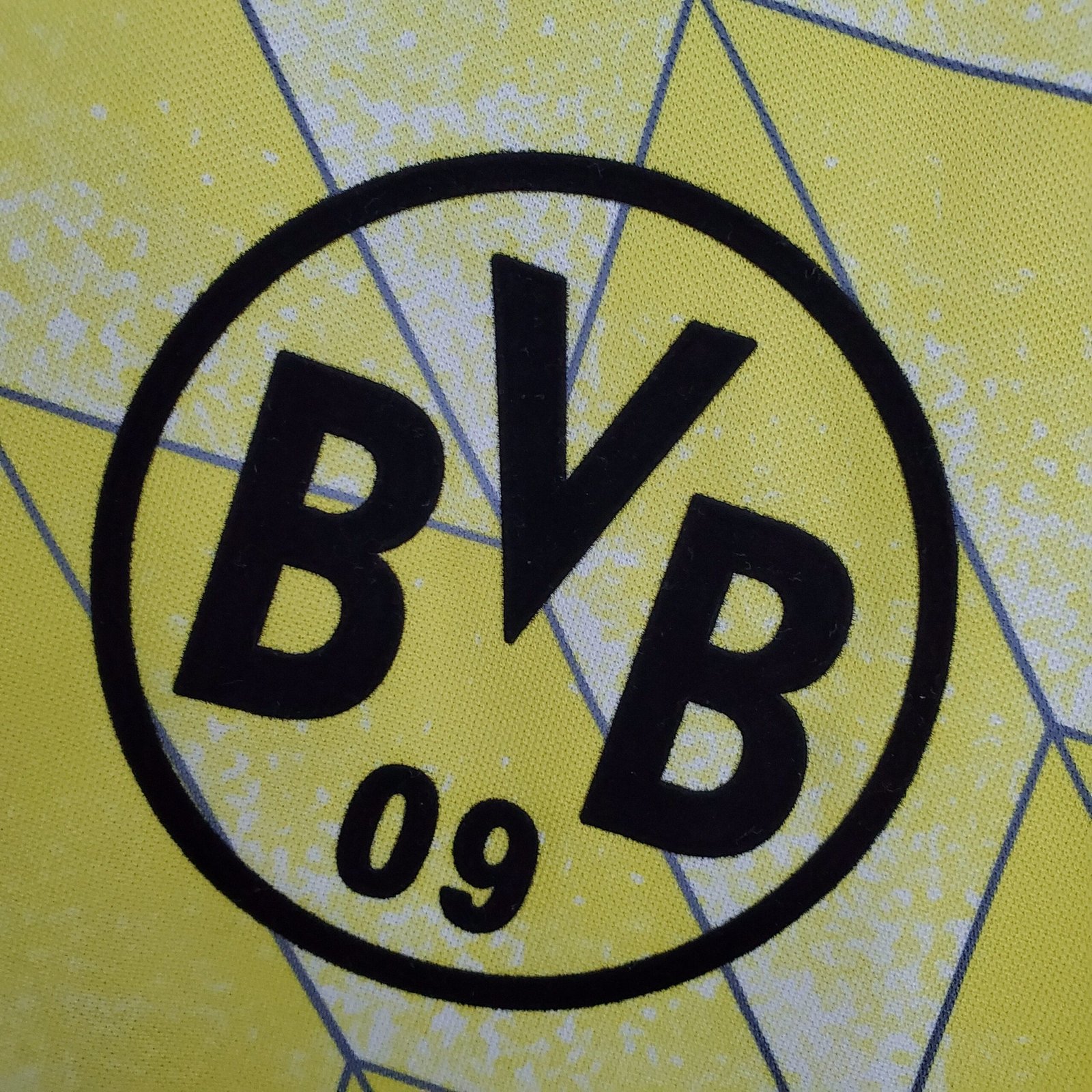 {Style No: 33855} Borussia Dortmund Home Kit 88/89 - Image 2