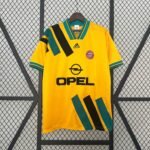 {Style No: 33478} Bayern Munich Away Kit 93/95