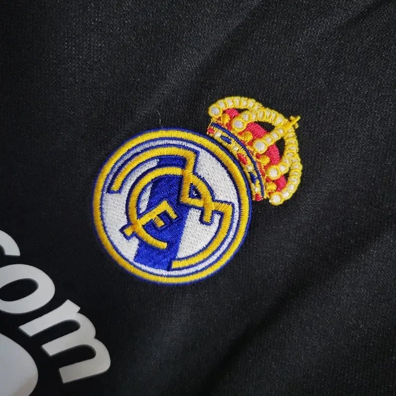 {Style No: 22929} Real Madrid Third Kit 08/09 - Image 2
