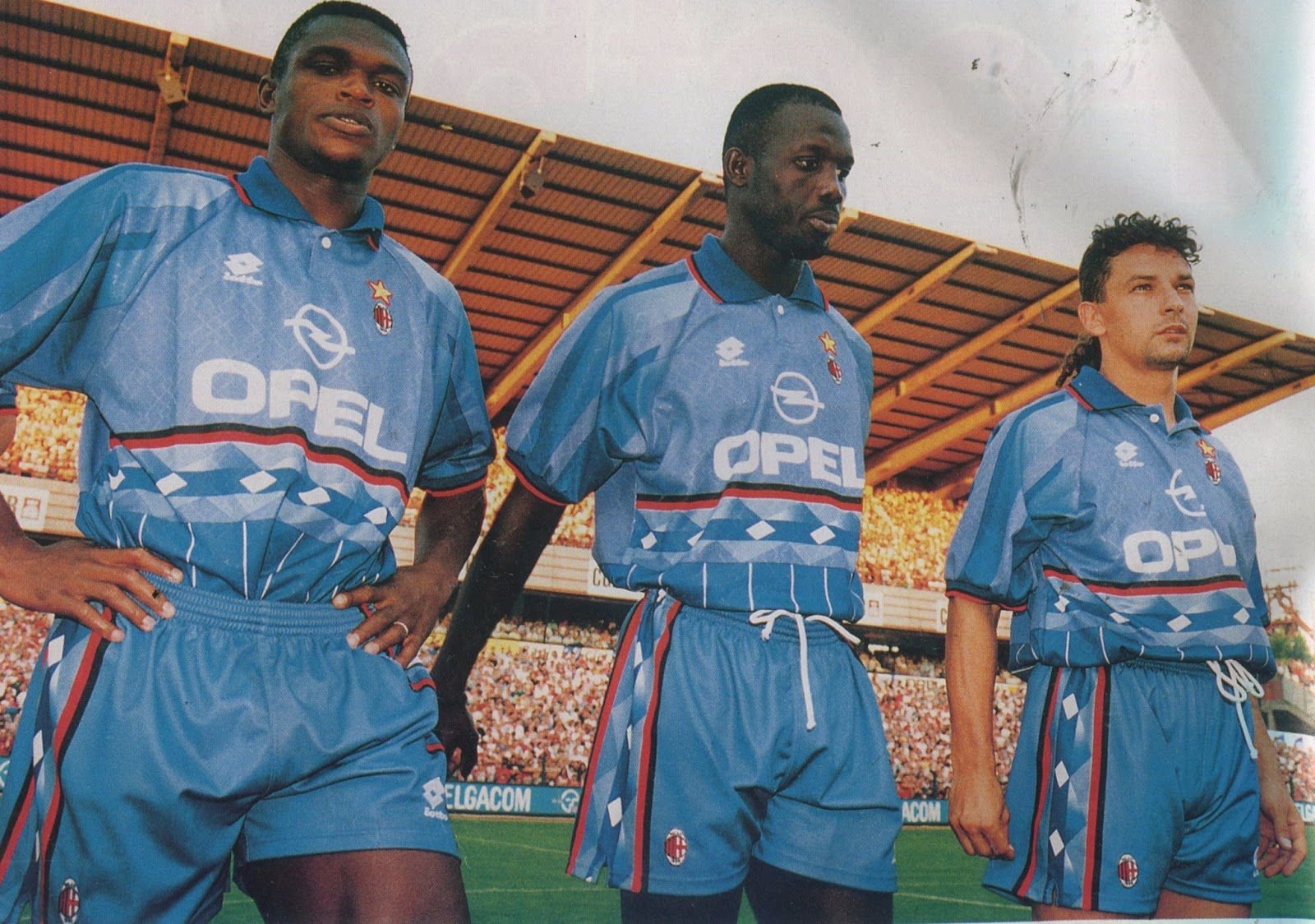 {Style No: 26568} AC Milan Away Kit 95/96 - Image 6