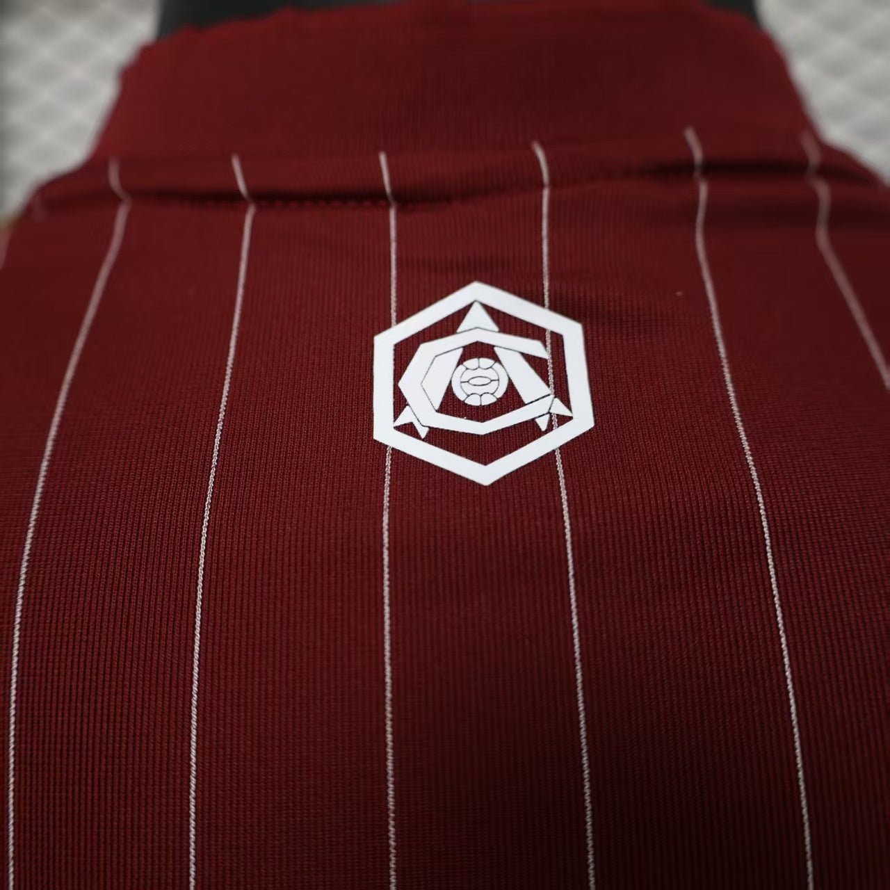 {Style No: 8074} Arsenal ??TERRACE ICONS?? Kit 25/26 - Image 5