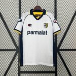 {Style No: 24305} Parma Away Kit 03/04