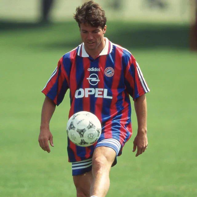 {Style No: 33897} Bayern Munich Home Kit 95/97 - Image 4