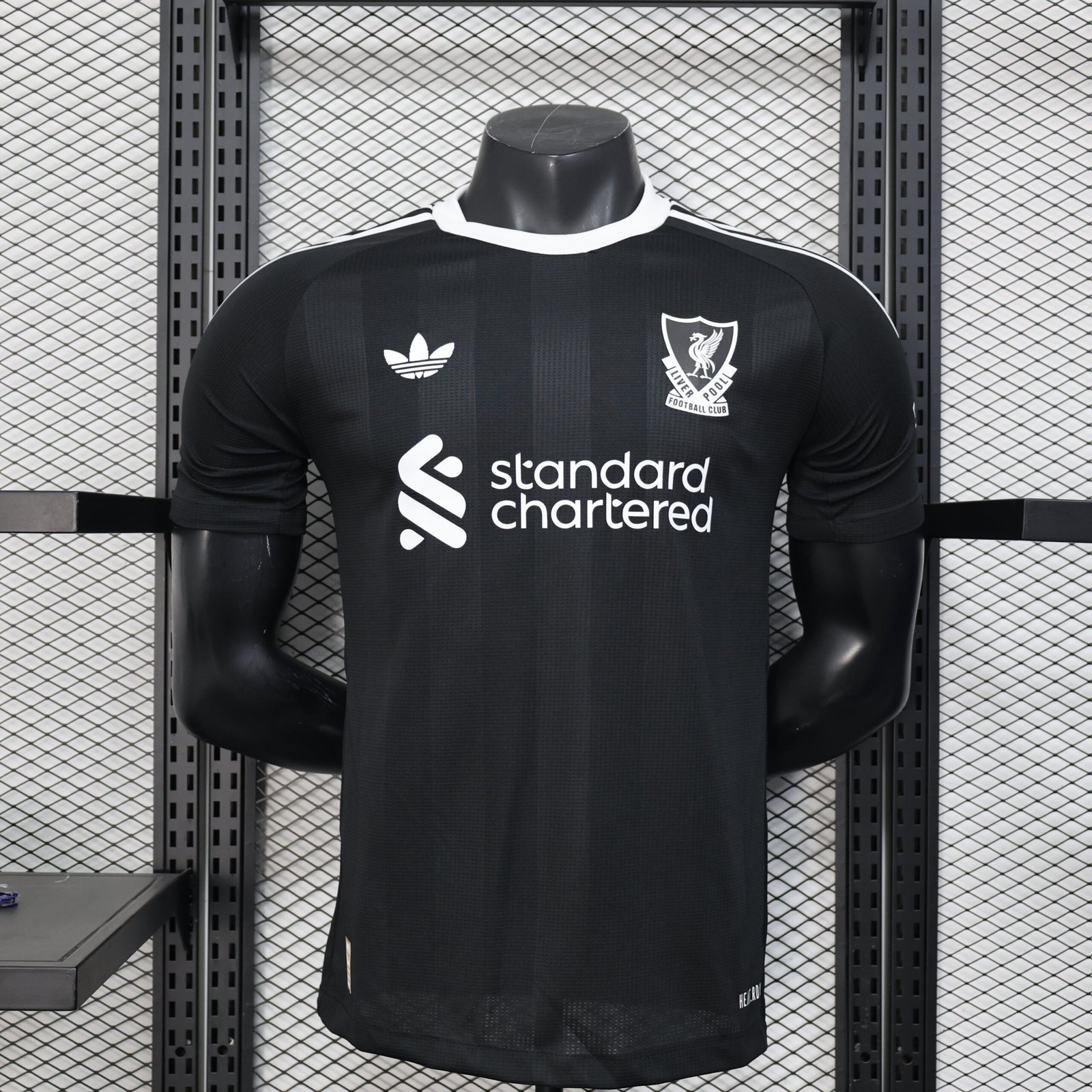 {Style No: 7415} Liverpool Goalkeeper Kit 25/26