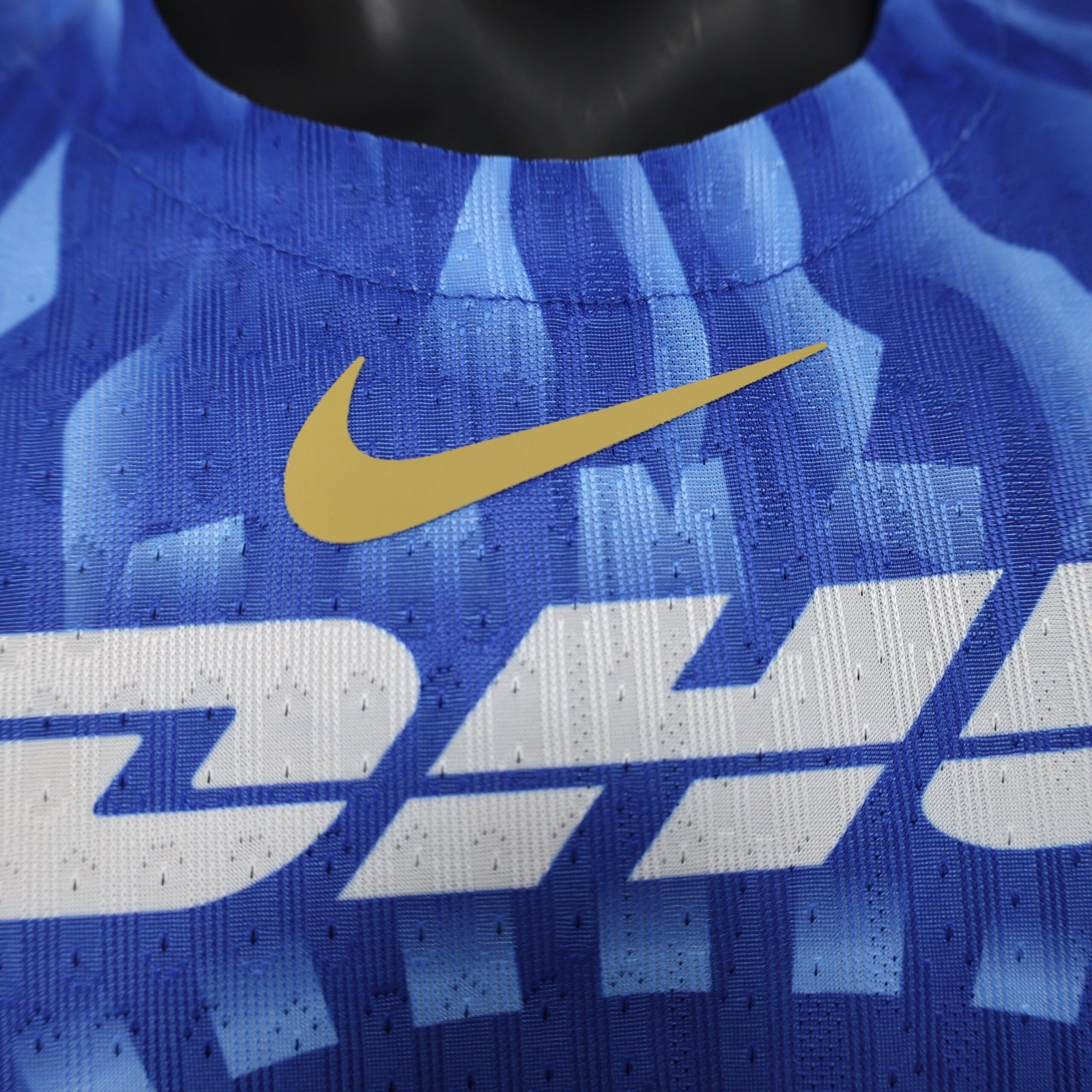 {Style No: 5310} Pumas Away Kit 25/26 - Image 3