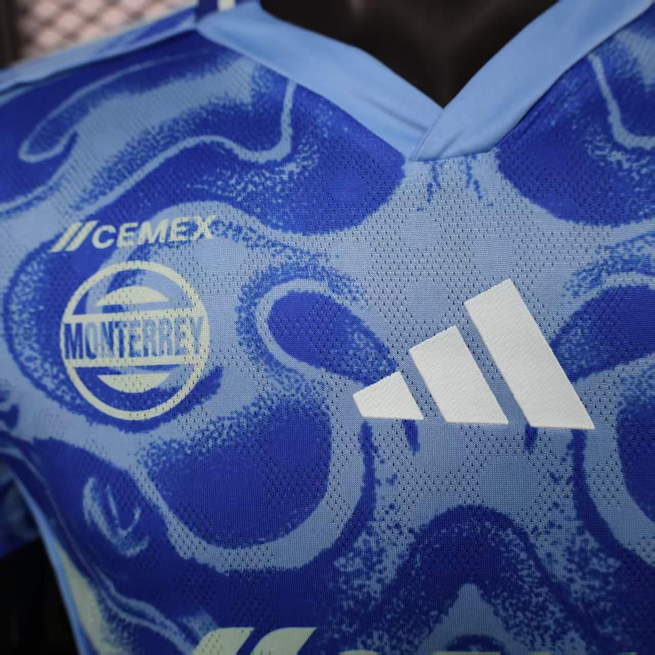 {Style No: 7508} Tigres UANL Away Kit 25/26 - Image 3