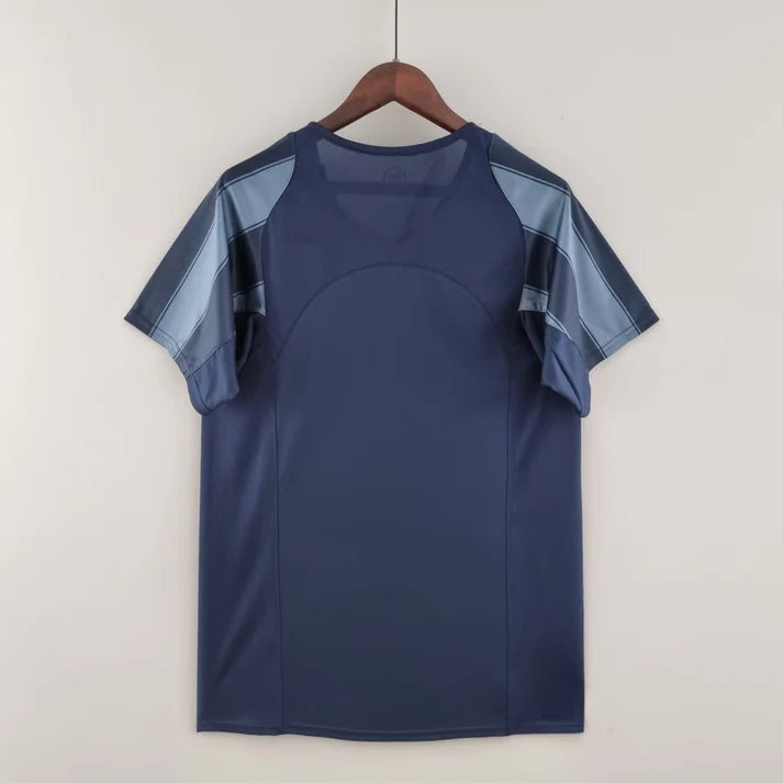 {Style No: 26059} Inter Milan Away Kit 03/04 - Image 3