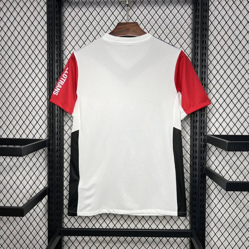 {Style No: 33353} Frankfurt Home Kit 24/25 - Image 2