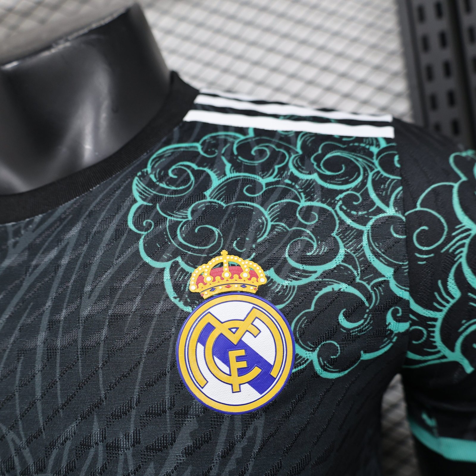 {Style No: 36051} Real Madrid “Dragon Force” Kit 24/25 - Image 2