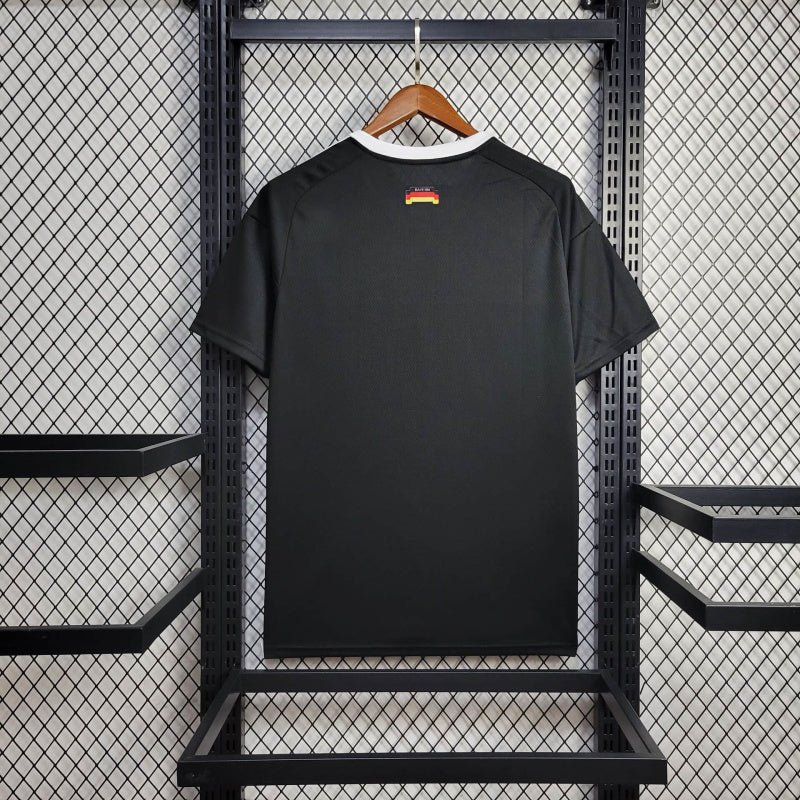 {Style No: 32615} A.S. Roma Goalkeeper Kit 24/25 - Image 2