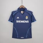 {Style No: 22285} Real Madrid Away Kit 05/06