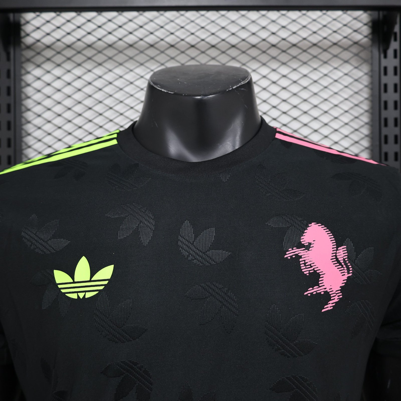 {Style No: 32469} Juventus Special Kit 24/25 - Image 4