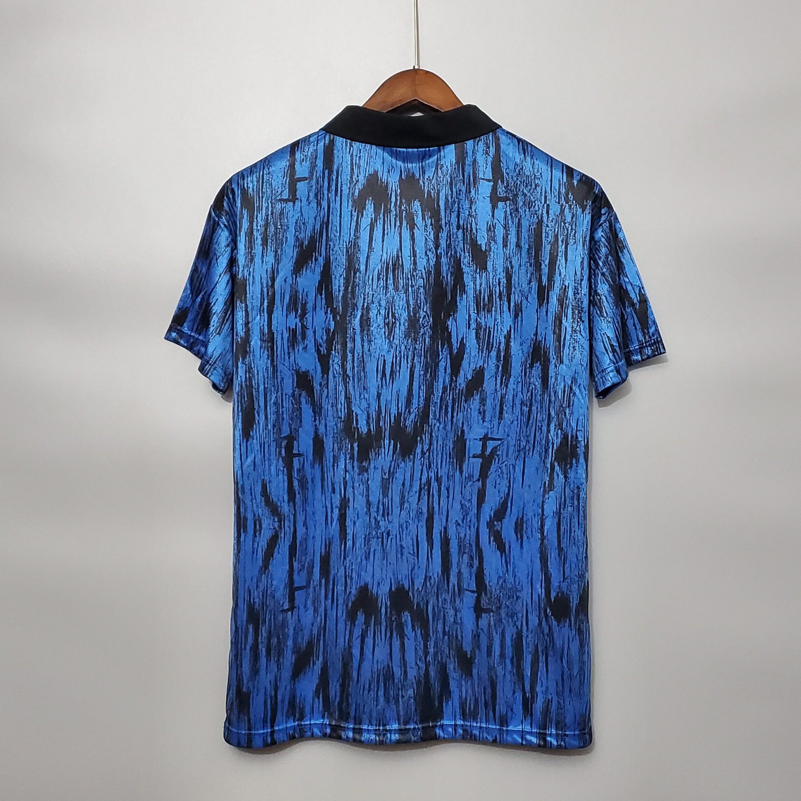 {Style No: 13216} Manchester United Away Kit 92/93 - Image 3