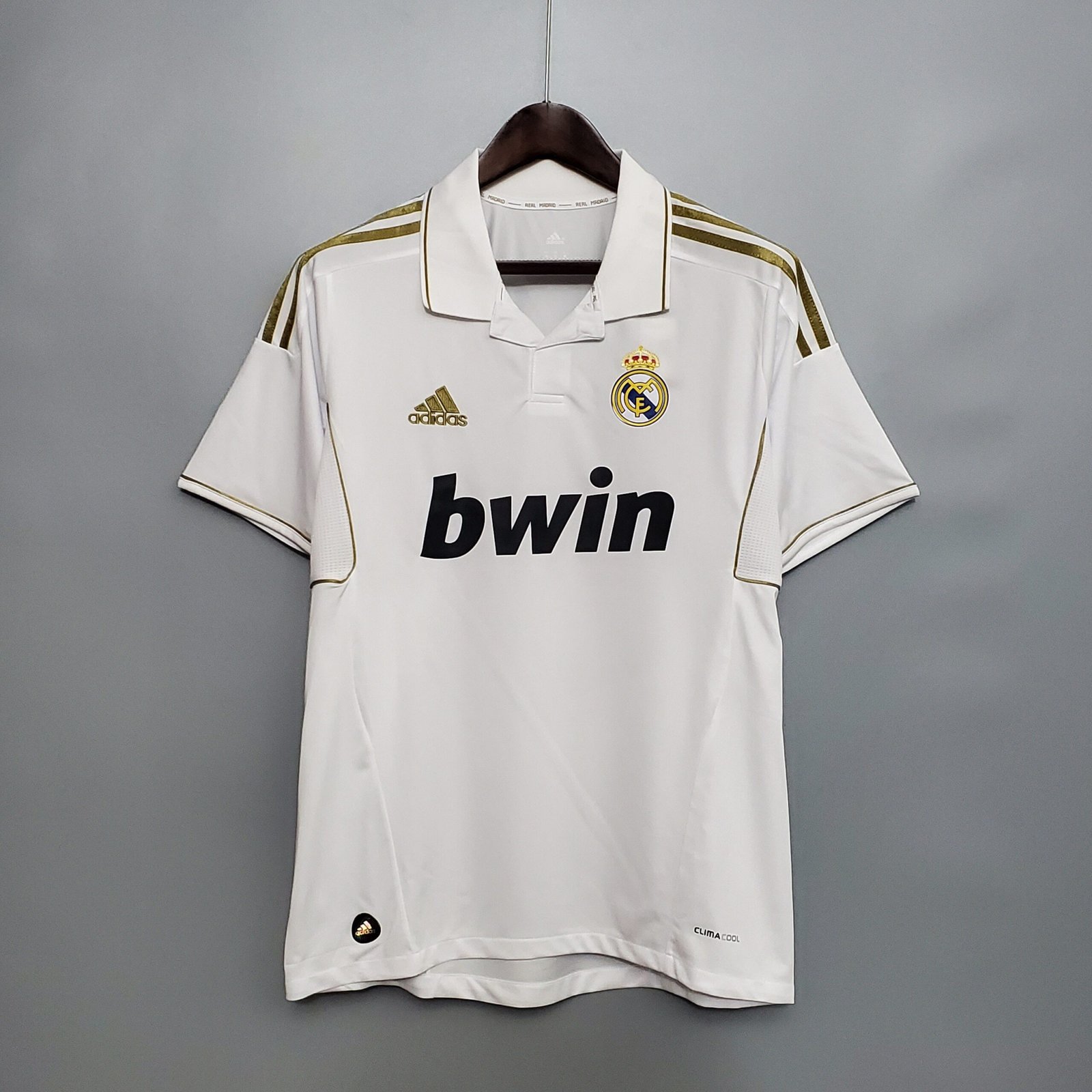 {Style No: 22254} Real Madrid Home Kit 11/12