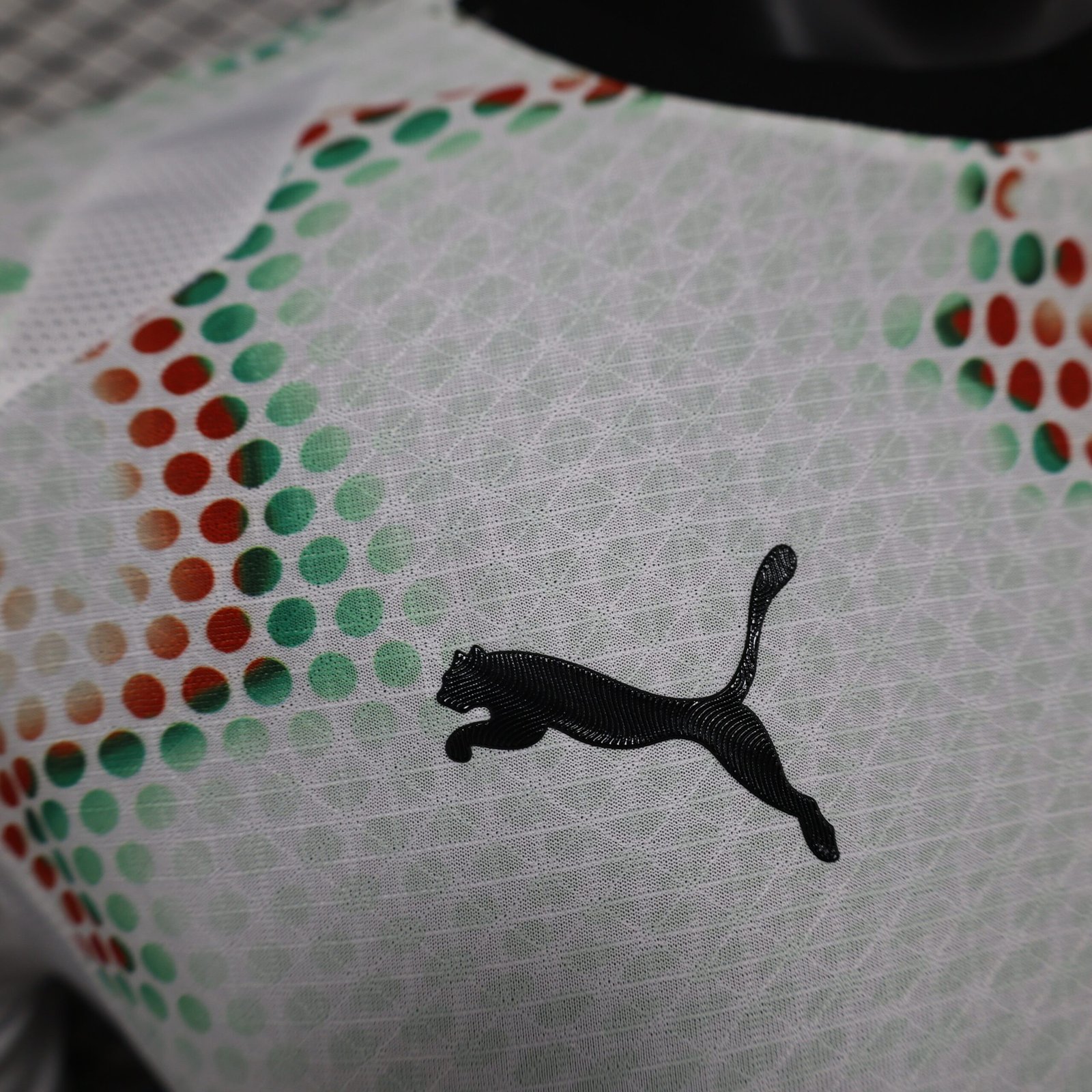 {Style No: 7823} Portugal Away World Cup Kit 25/26 - Image 3