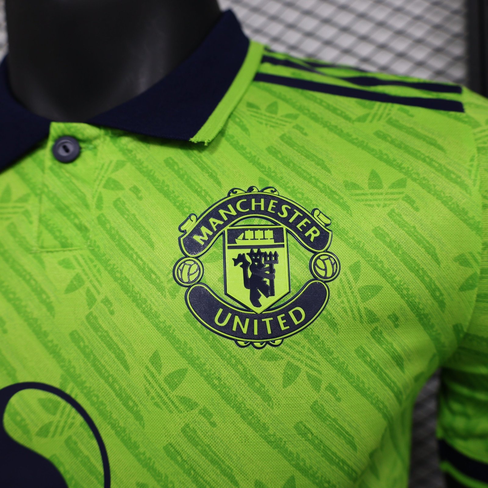 {Style No: 12290} Manchester United x Adidas Originals Kit 24/25 - Image 2