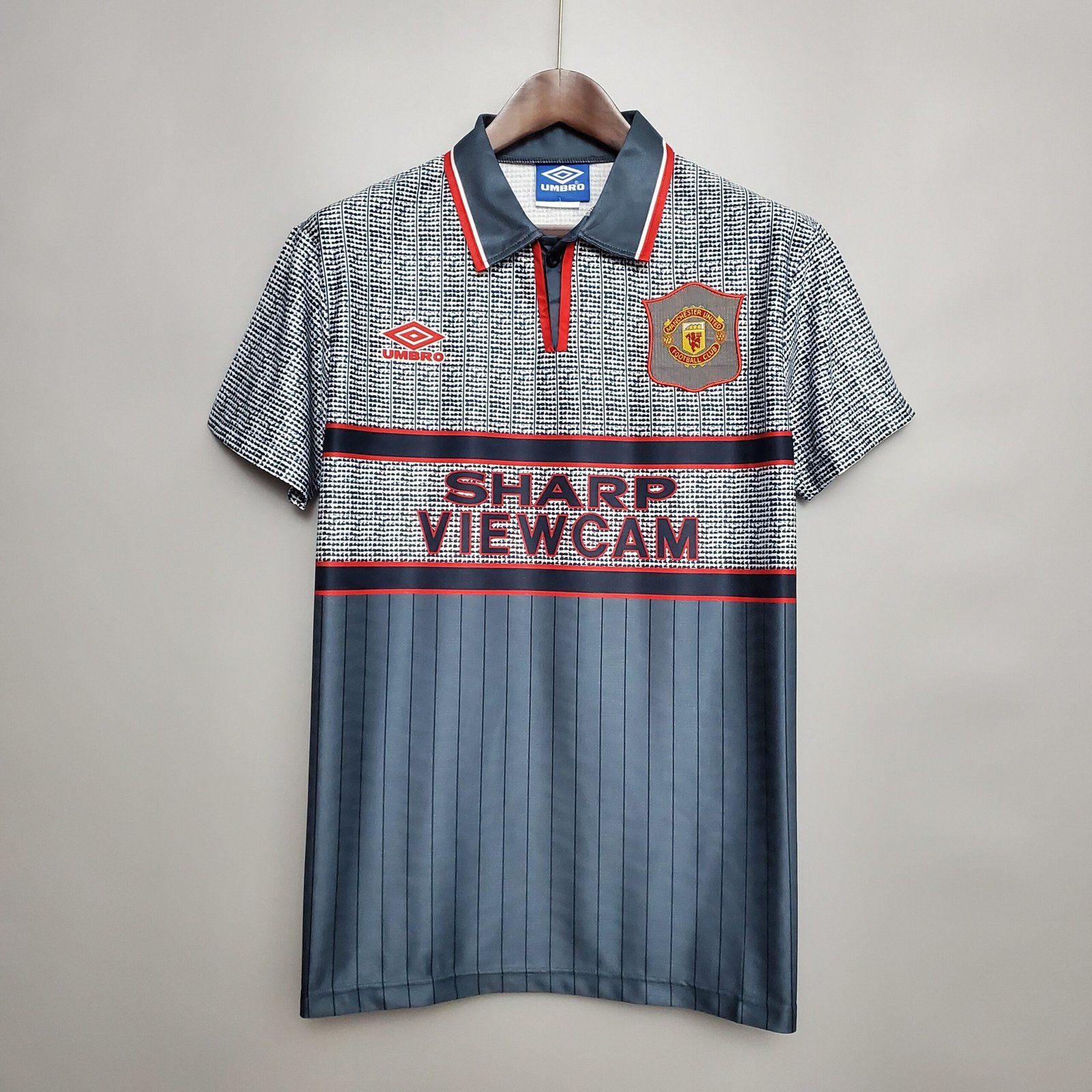 {Style No: 13672} Manchester United Away Kit 95/96