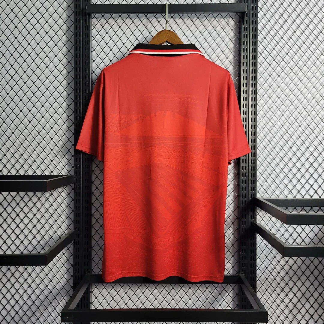 {Style No: 13717} Manchester United Home Kit 94/96 - Image 3