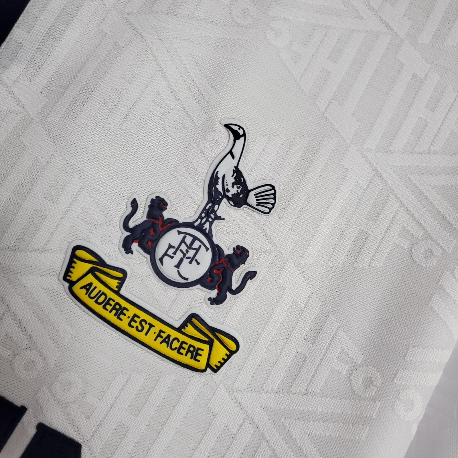 {Style No: 13453} Tottenham Hotspur Home Kit 93/94 - Image 2