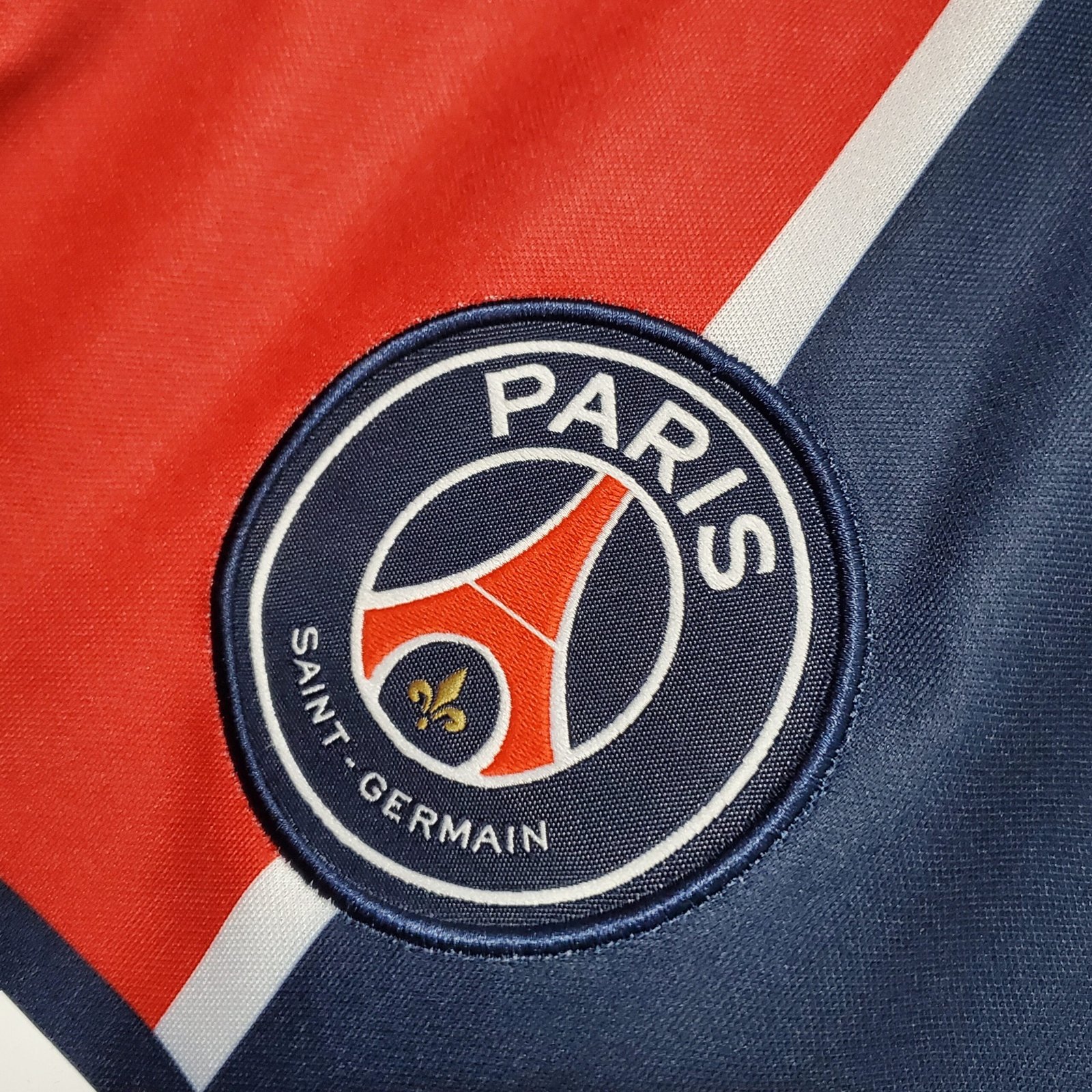 {Style No: 30794} Paris Saint-Germain Home Kit 20/21 - Image 2