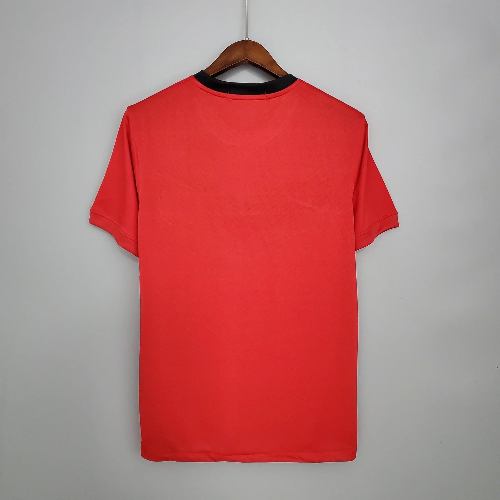 {Style No: 13582} Manchester United Home Kit 09/10 - Image 3
