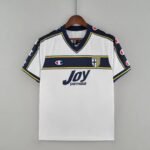 {Style No: 24271} Parma Away Kit 01/02