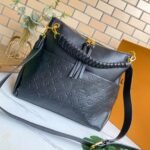 {Style No: 37MK7Z9Y} MAIDA HOBO 33CM BLACK MONOGRAM EMBOSSED GRAINED COWHIDE