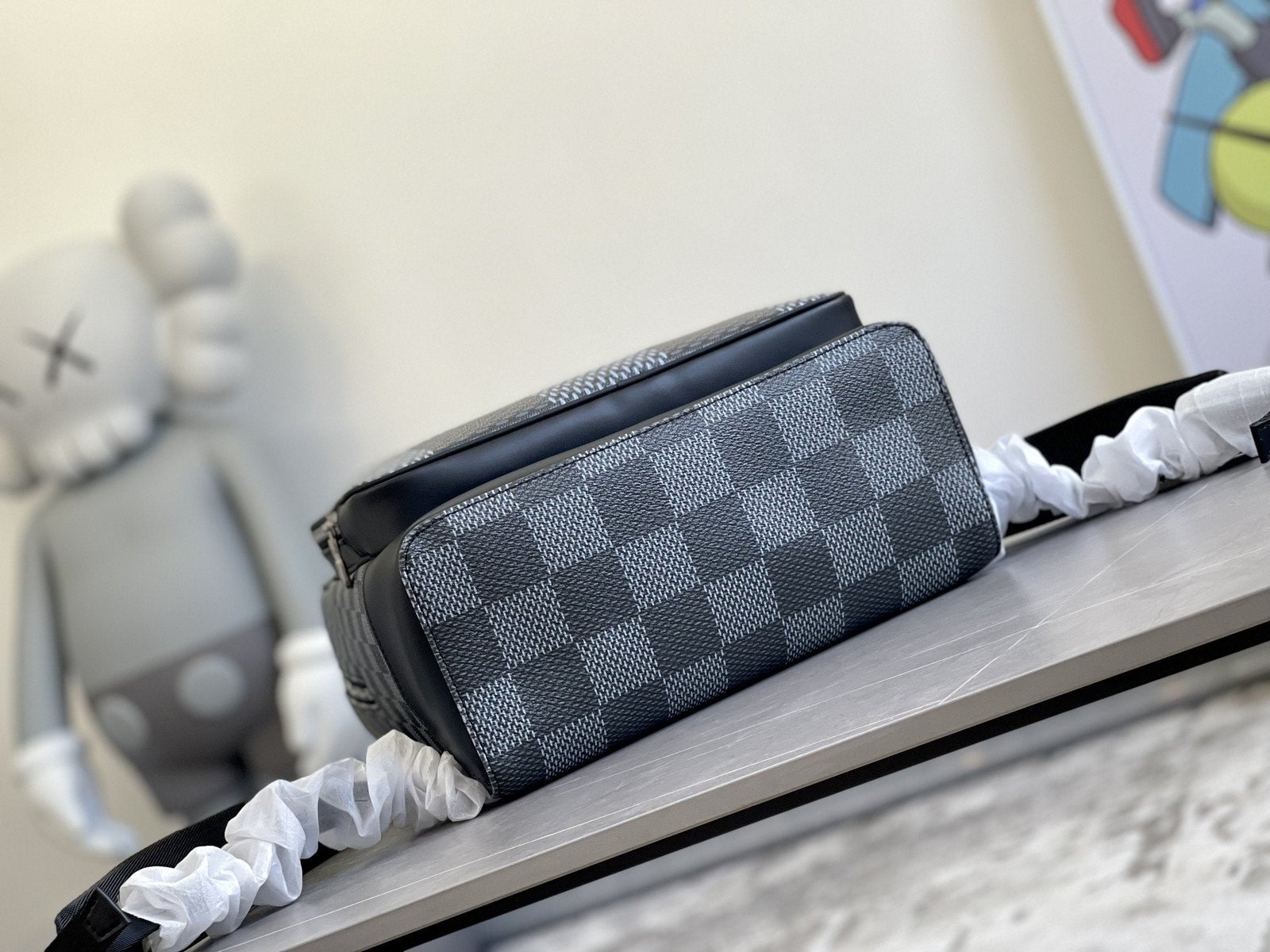 {Style No: X175BB4I} CAMPUS BACKPACK 30 GRAY DAMIER GRAPHITE - Image 4