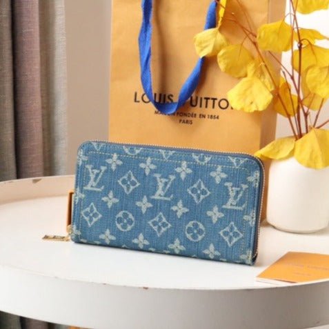 {Style No: 6QEAM2L3} LV MONOGRAM DENIM LEATHER 19CM LONG WALLET