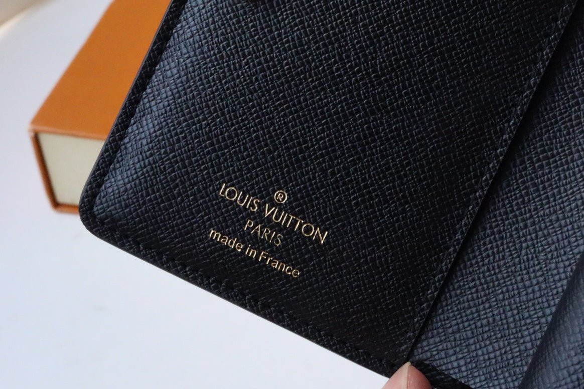 {Style No: 7SHWC6IK} LOU WALLET 11.5CM BROWN MONOGRAM CANVAS - Image 7