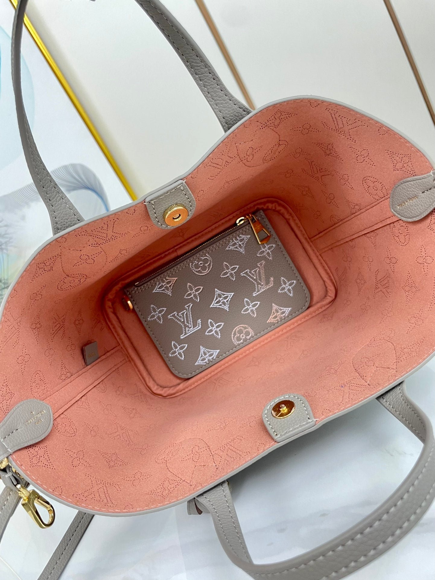 {Style No: IDS4NCX7} BLOSSOM PM 20 MAHINA CALFSKIN - Image 8