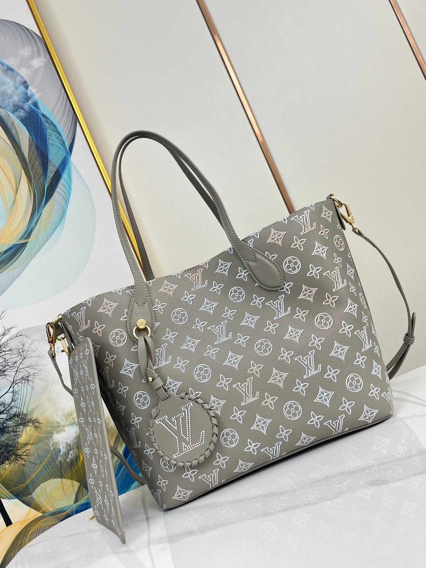 {Style No: GJY4VXIQ} BLOSSOM MM 30 MAHINA CALFSKIN - Image 2