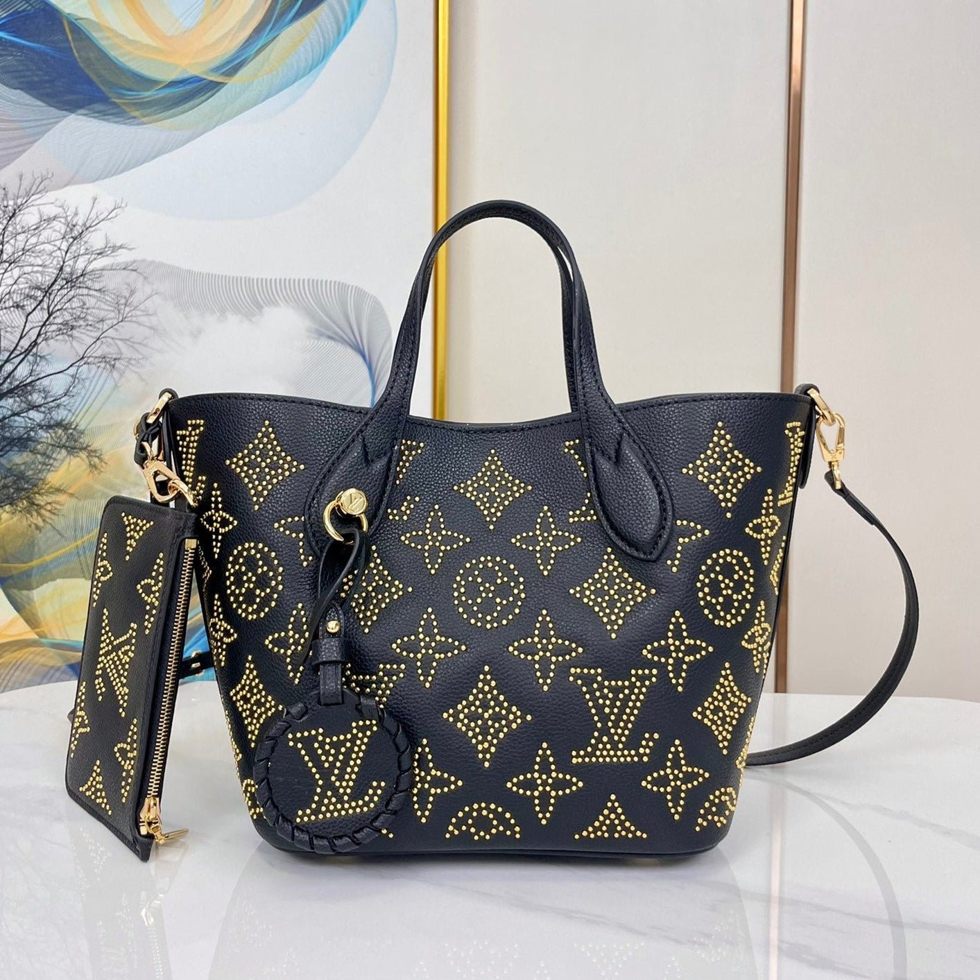{Style No: 5OVH2K9T} BLOSSOM PM 20 BLACK MAHINA CALFSKIN