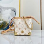 {Style No: XSZA67R8} NOE PURSE 11.5 NANO CHARM CREAM PINK MONOGRAM CANVAS