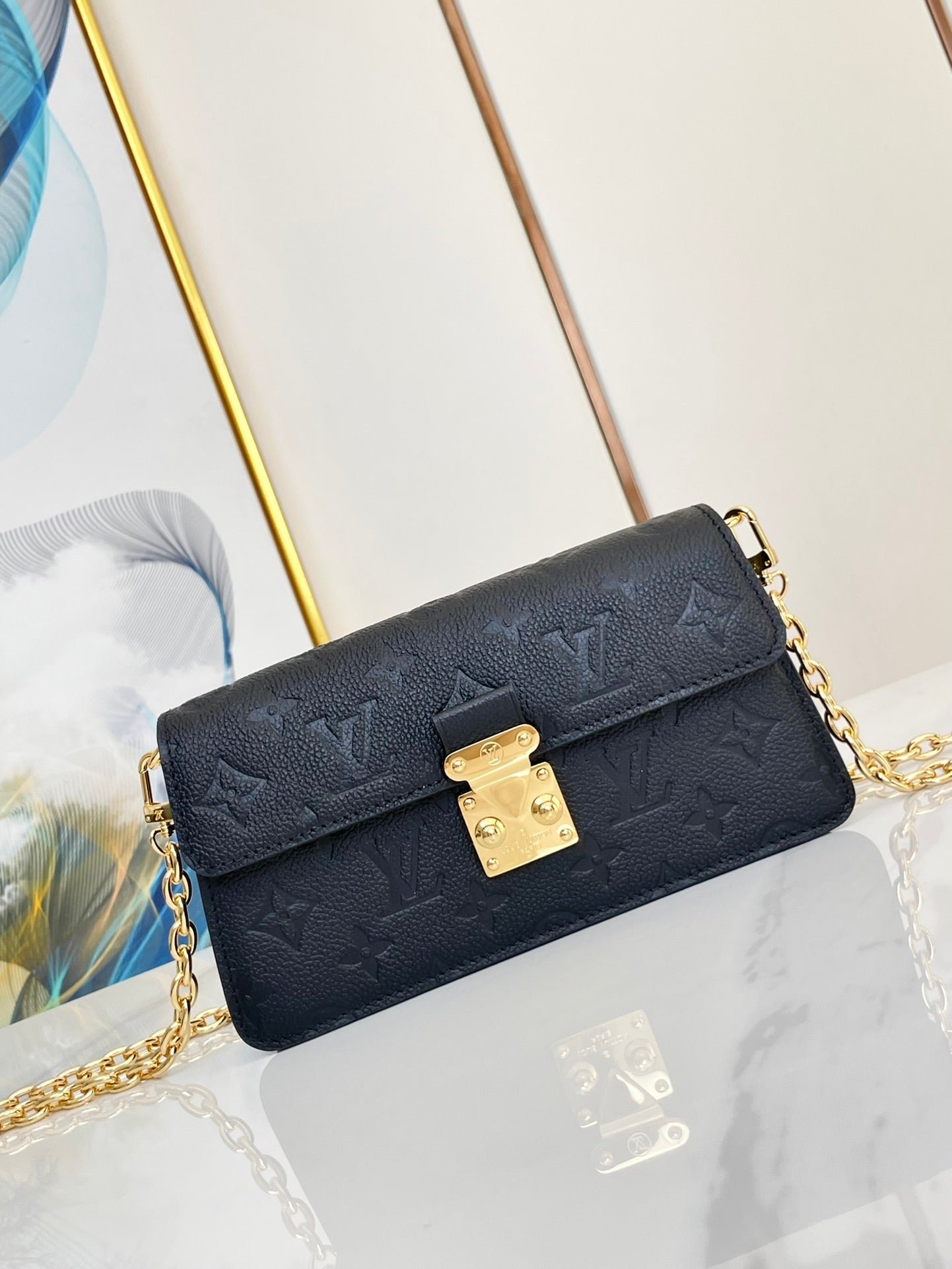 {Style No: XKH7V7CJ} WOC 22 METIS BLACK MONOGRAM EMPREINTE - Image 2