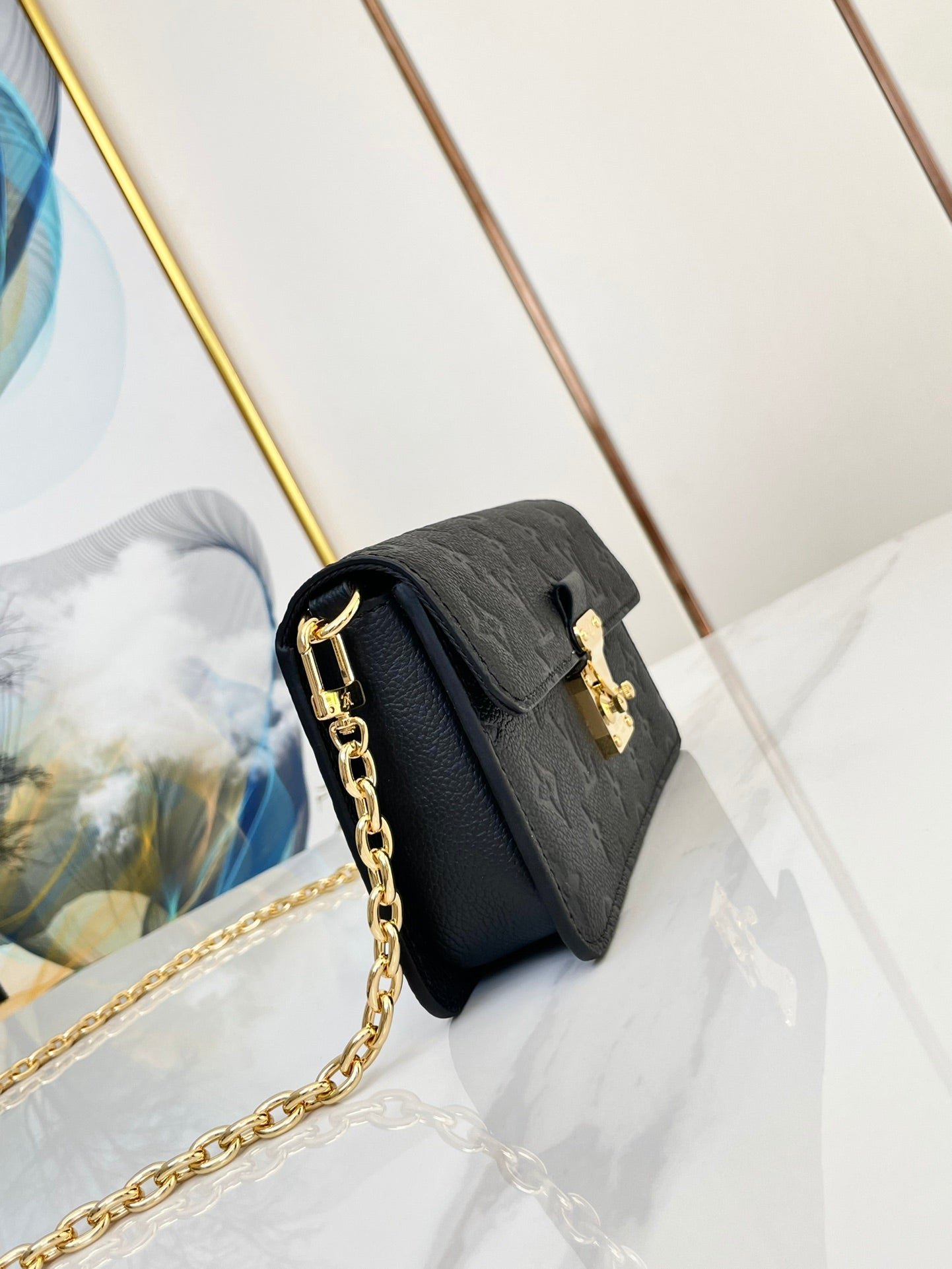 {Style No: XKH7V7CJ} WOC 22 METIS BLACK MONOGRAM EMPREINTE - Image 5
