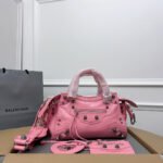 {Style No: GM9JSU7I} NEO CAGOLE 26 IN FLAMINGO PINK LAMBSKIN