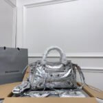 {Style No: TJTDZT2E} NEO CAGOLE 26 IN SILVER METALLIC LAMBSKIN