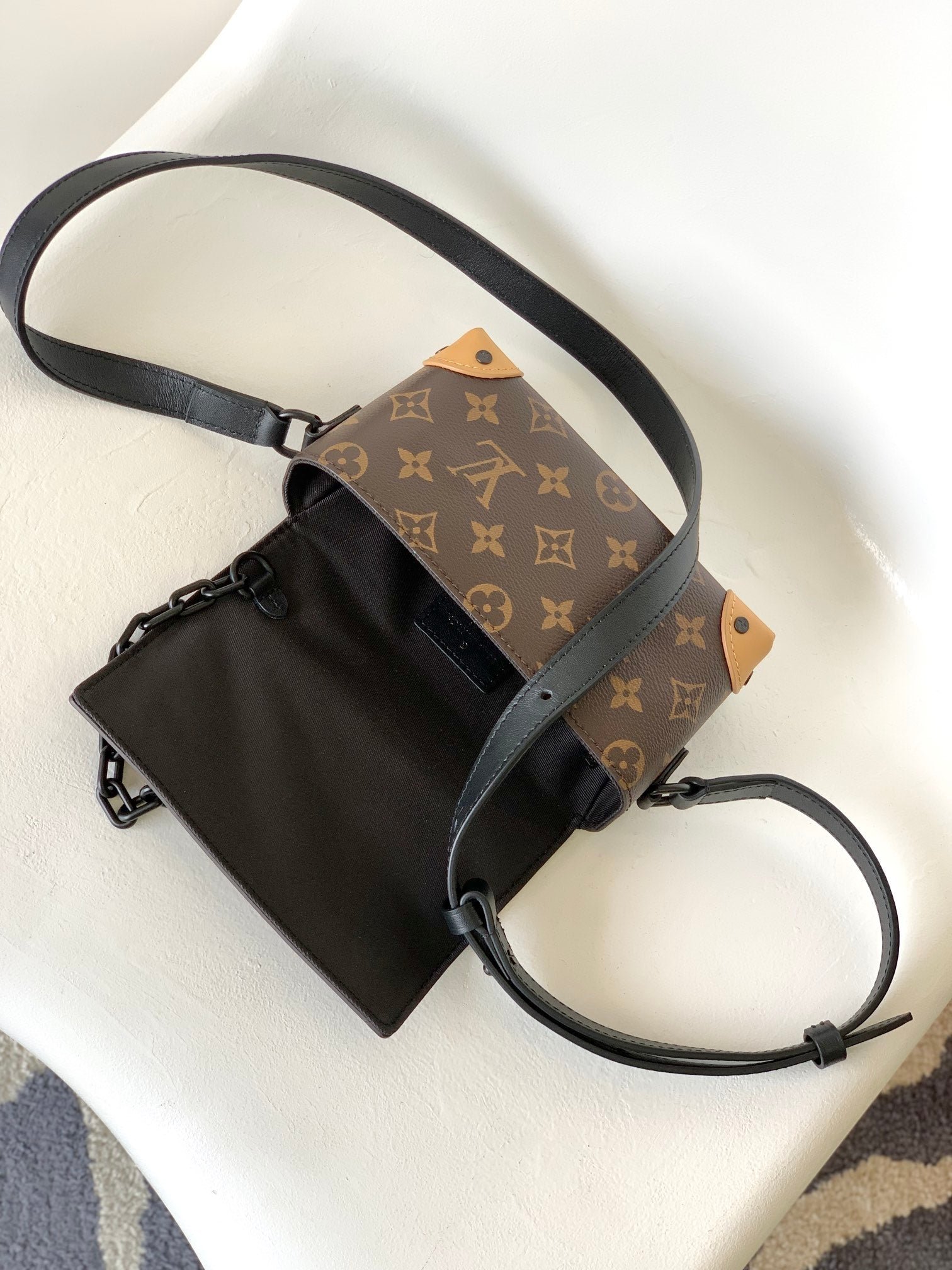 {Style No: BUZ9ES24} STEAMER BAG 26 IN BROWN MONOGRAM MACASSAR CANVAS - Image 7