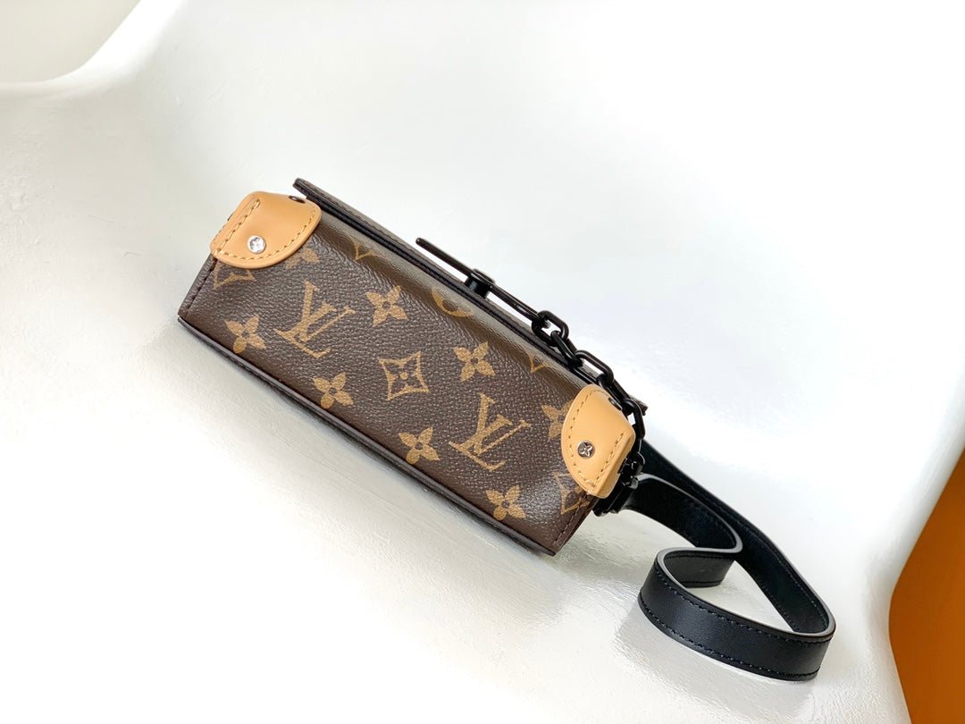 {Style No: BUZ9ES24} STEAMER BAG 26 IN BROWN MONOGRAM MACASSAR CANVAS - Image 8