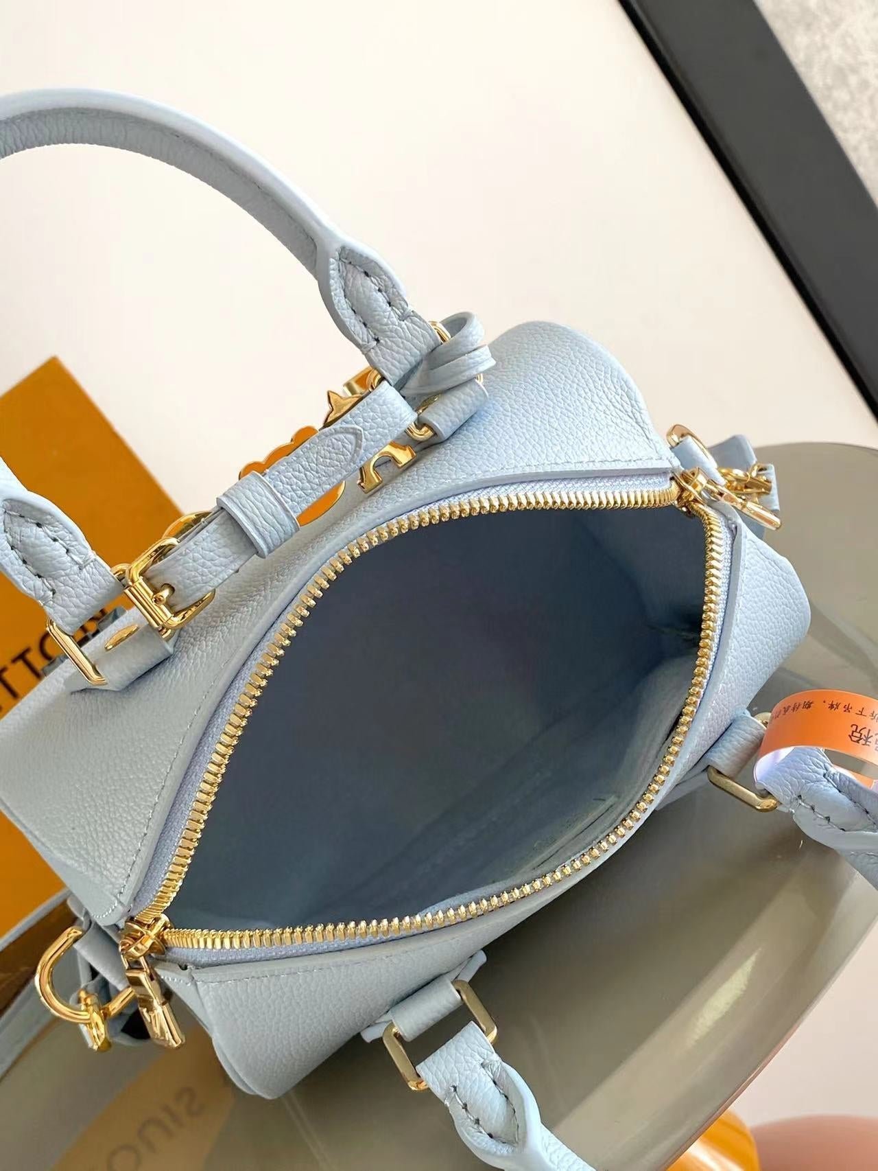 {Style No: NYYOSW8K} SPEEDY BANDOULIÈRE 18 IN BLUE HOUR CALFSKIN - Image 7