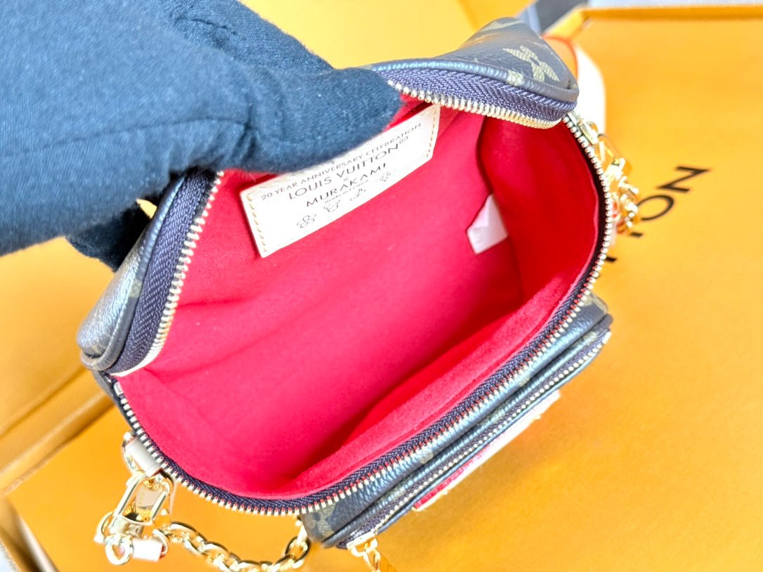 {Style No: DI5ZGY4Q} LV 25S MINI BUMBAG 17 IN BROWN CANVAS MONOGRAM CHERRY PRINT GOLD HARDWARE - Image 5
